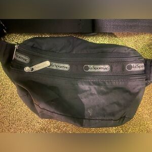 LESPORTSAC Frm USA BLACK NYLON 💚ED RARE DOUBLE-POCKET BELT FANNY WAIST Bag